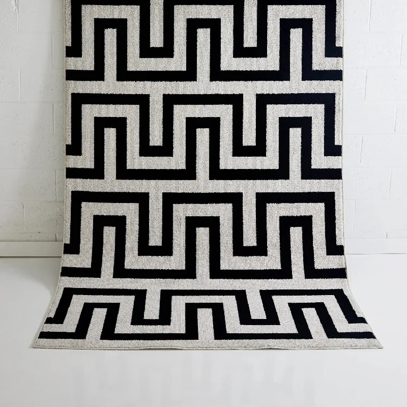 Huxley Floor Rug Black and White