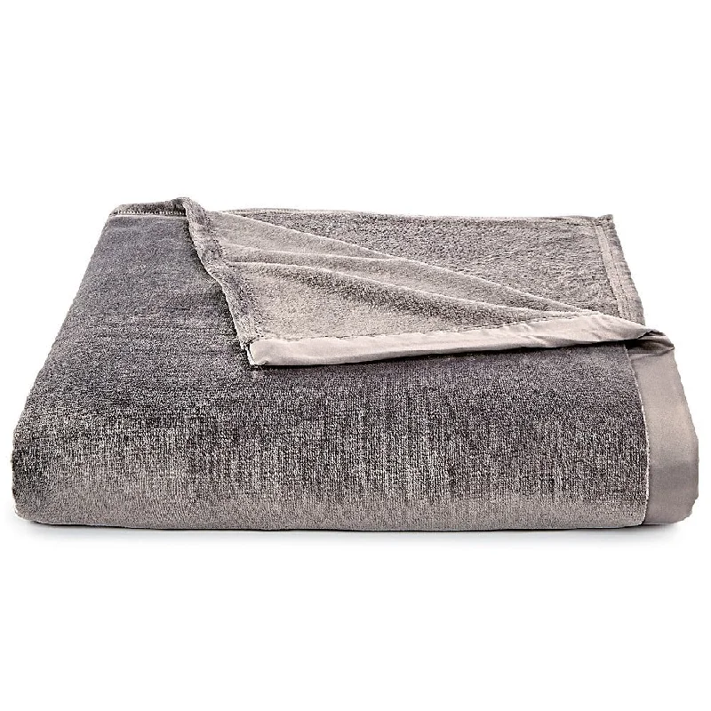 Berkshire Classic Velvety Plush Dove King Blanket Medium Grey