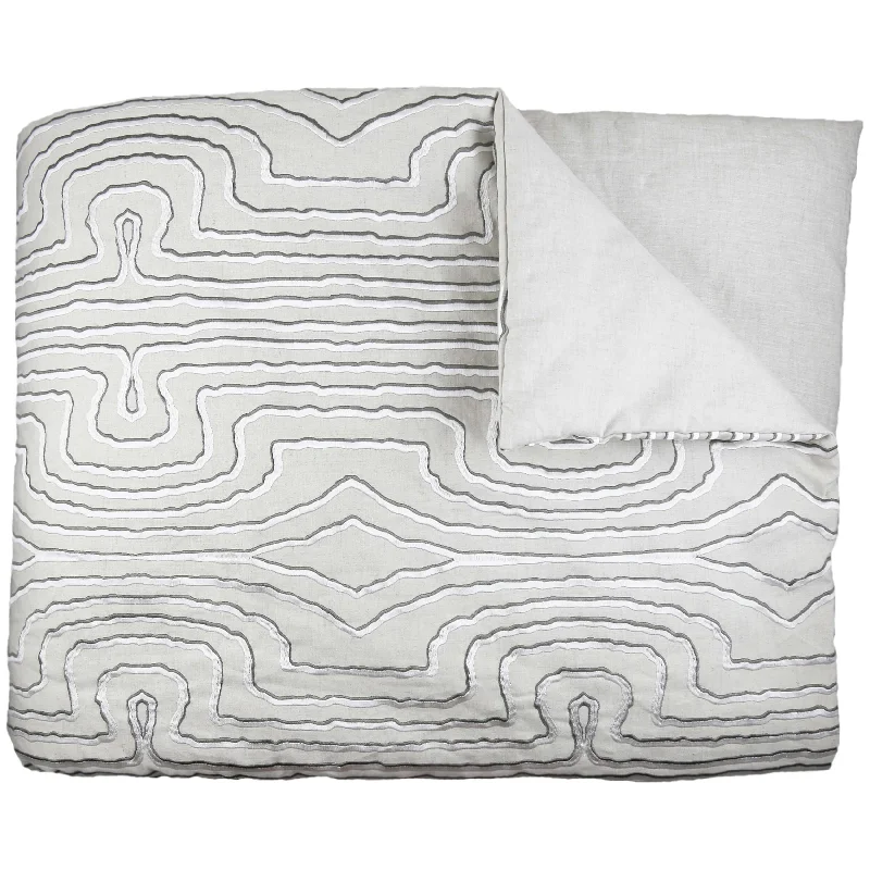 Contour Throw, Natural/Charcoal